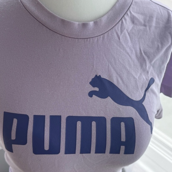 PUMA  Women's Essentials Slim Logo Tee Lavender Crop Top - Picture 3 of 7